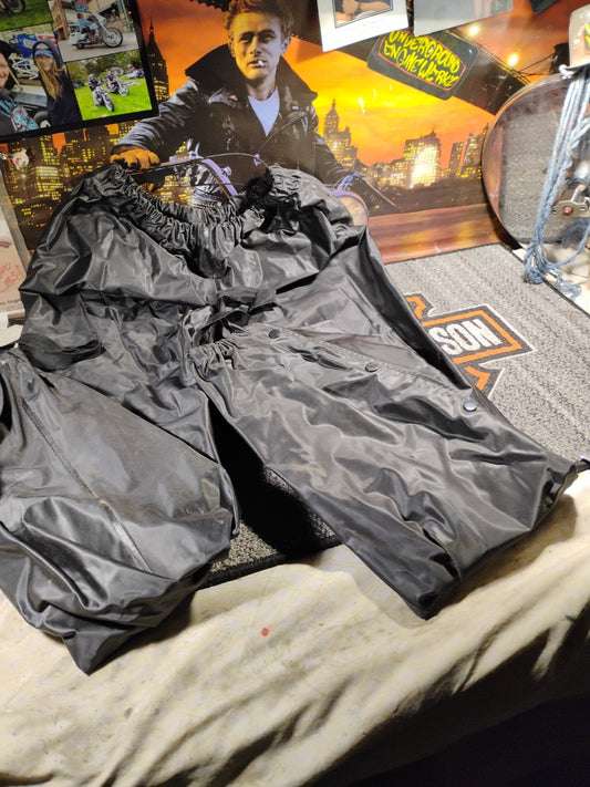 First Gear Motorcycle Pants Mens Extra Large 32x32 Black Splash Rain Riding