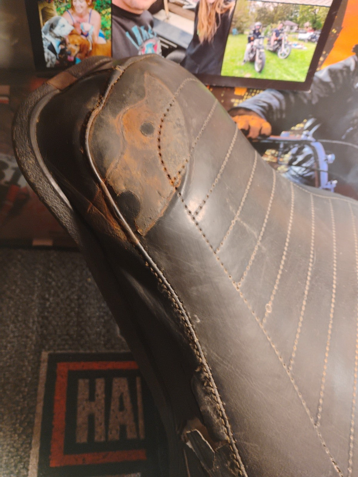 Original harley shovelhead flh 1968 seat assembly