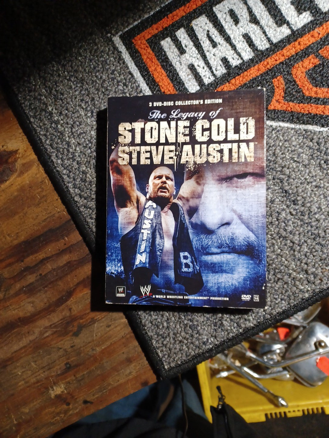 PREOWNED WWE-THE LEGACY OF STONE COLD STEVE AUSTIN 3 DVD SET(SH)