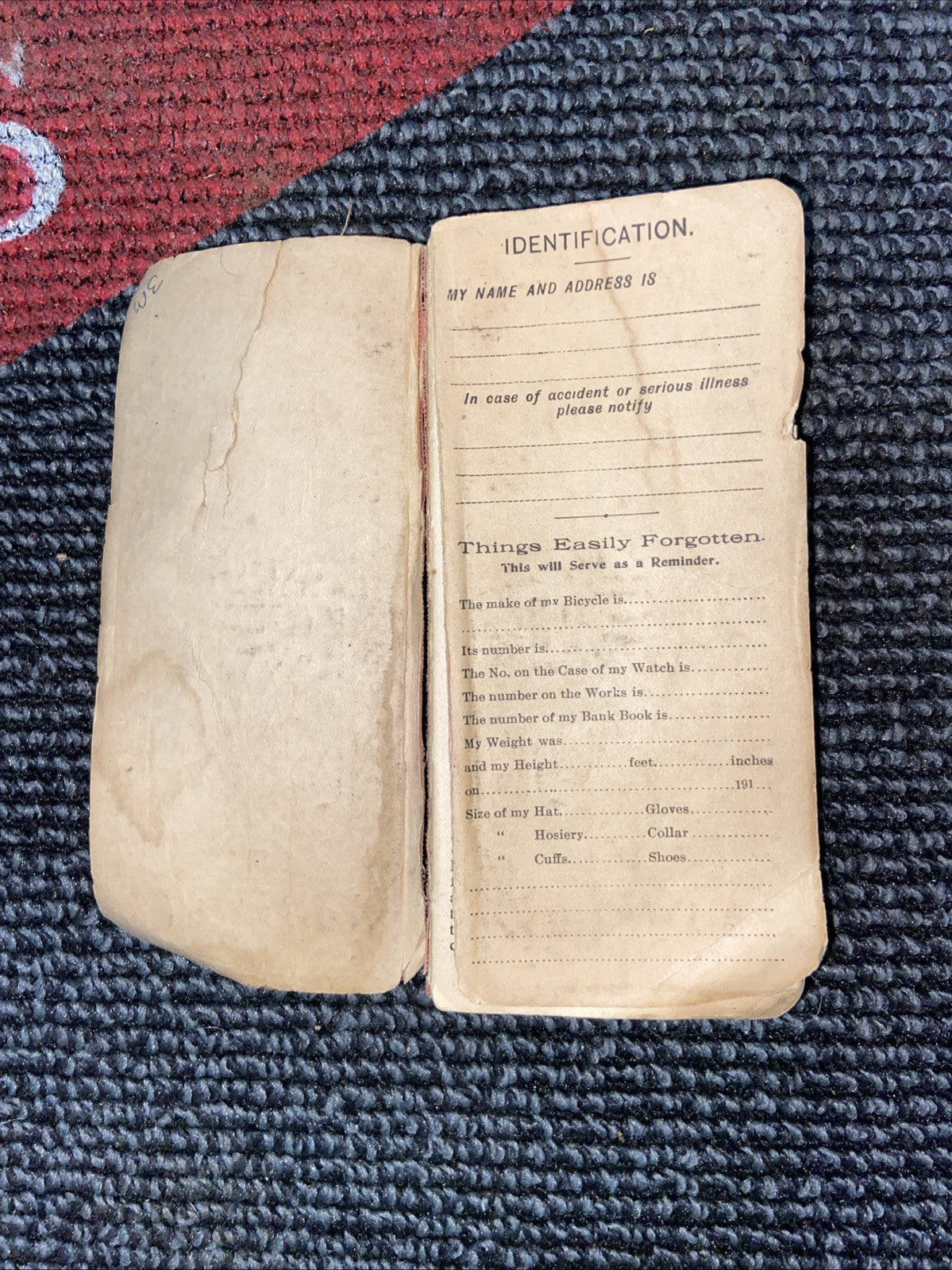 Antique Hill’s Vest Pocket French English Dictionary Copyright 1898