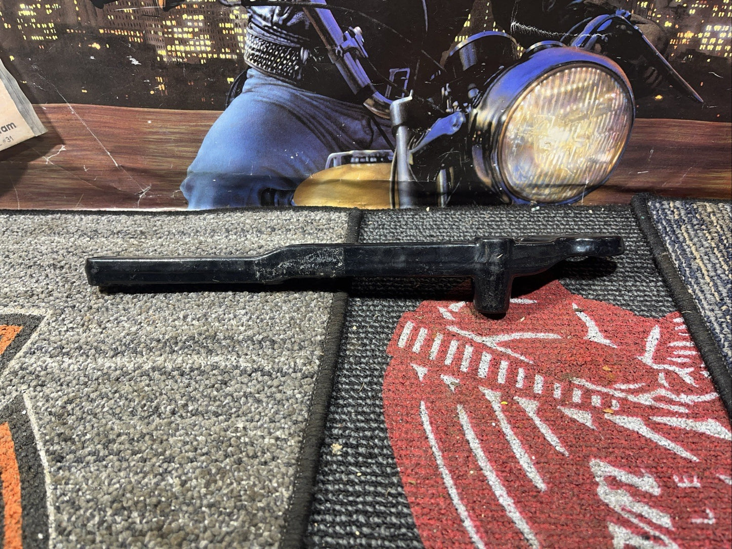 65522-91 1990-1999 FLSTF FATBOY EXHAUST BRACKET HARLEY DAVIDSON