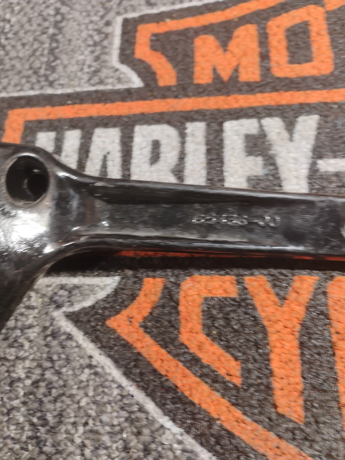 2001 Harley Davidson Fatboy 65436-00 Muffler Support Bracket