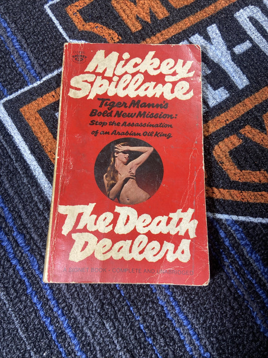 Mickey Spillane The Death Dealers D2886 Signet 1966 First Printing PB Noir 