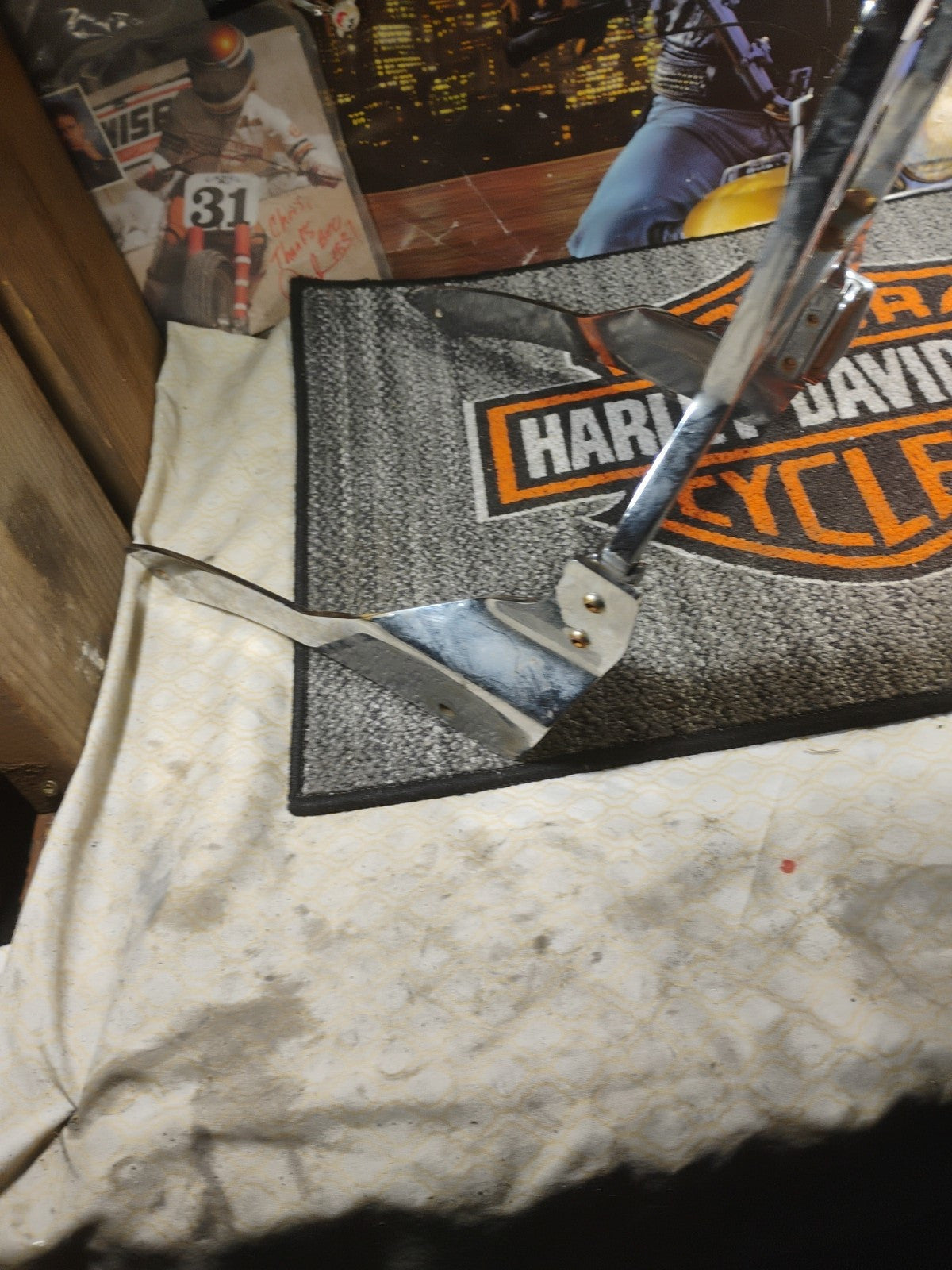 Passenger Backrest Sissy Bar for 2000-2011 Yamaha V Star 1100 Dragstar 1100