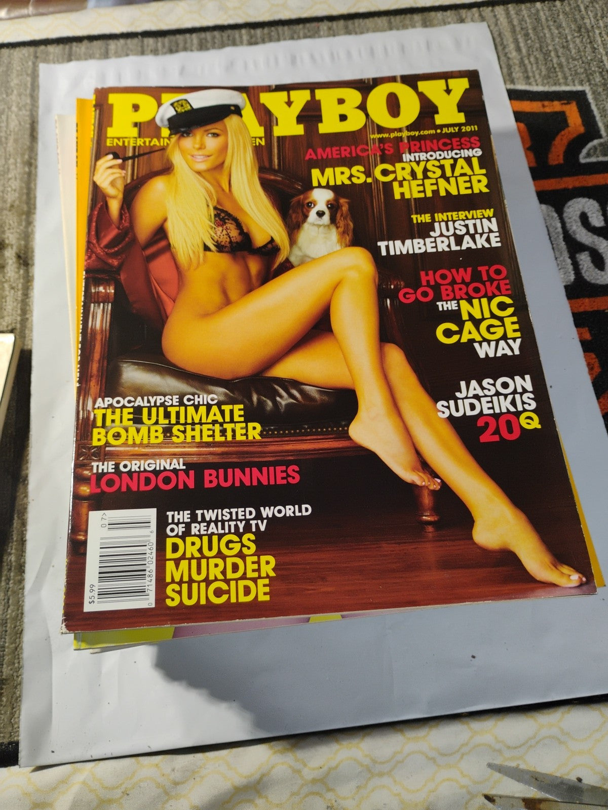 July 2011 Playboy Magazine - Cover: Crystal Harris (Hefner), Playmate: Jessa Hin