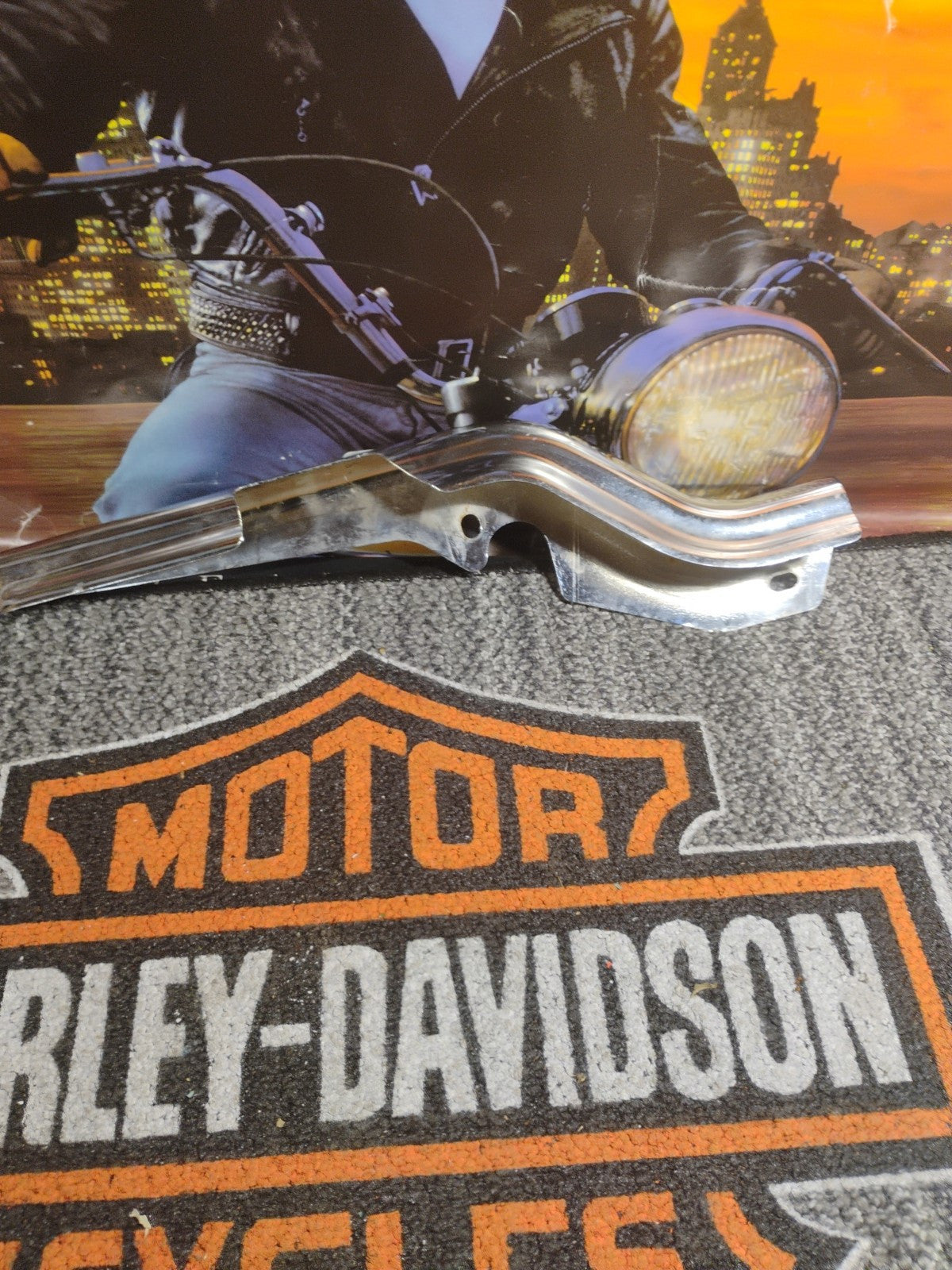 2000-06 Harley Davidson Electra Glide Ultra Classic CVO left FENDER STRUT COVER