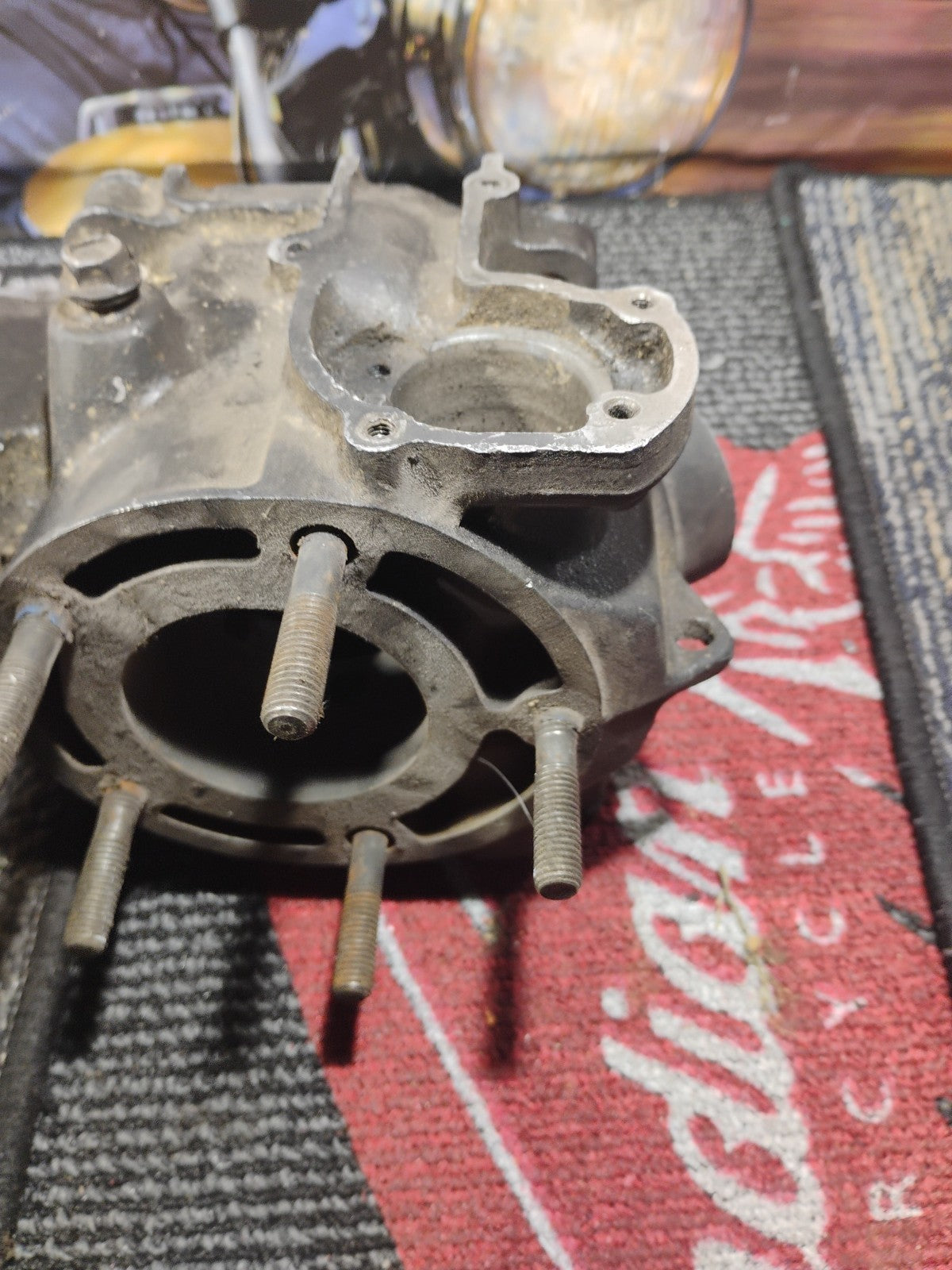 1985 YAMAHA YZ125 OEM CYLINDER