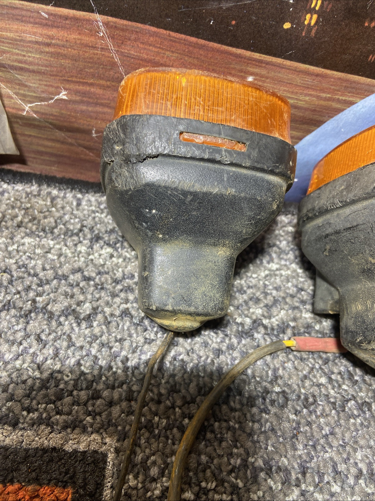 1984 Honda XL200R TURN SIGNAL INDICATOR LIGHTS A369