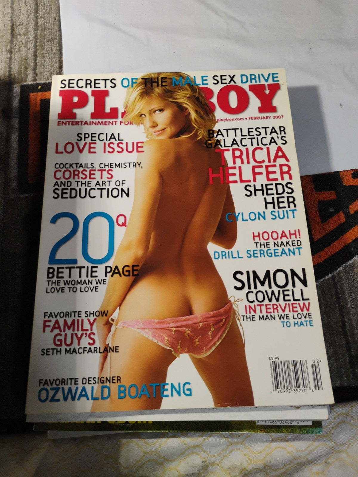  Playboy Magaz February 2007 - Tricia Helfer, Battlestar Galactica, Bettie Page