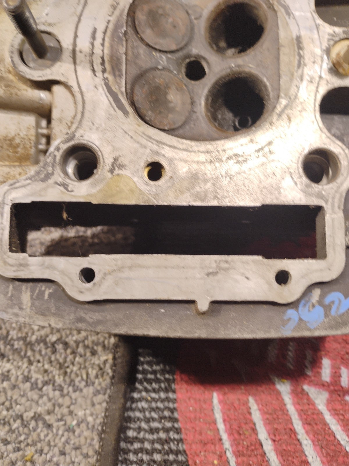OEM 1984 YAMAHA XT250L CYLINDER HEAD 