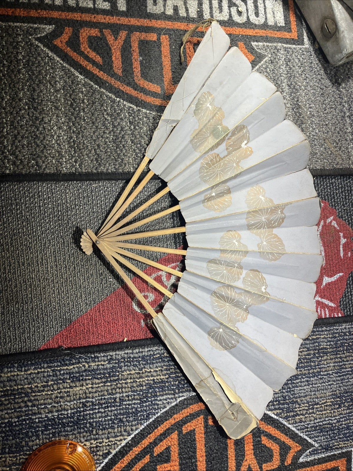 Antique Made in OCCUPIED JAPAN Hand Painted Paper Fan on Wood Frame