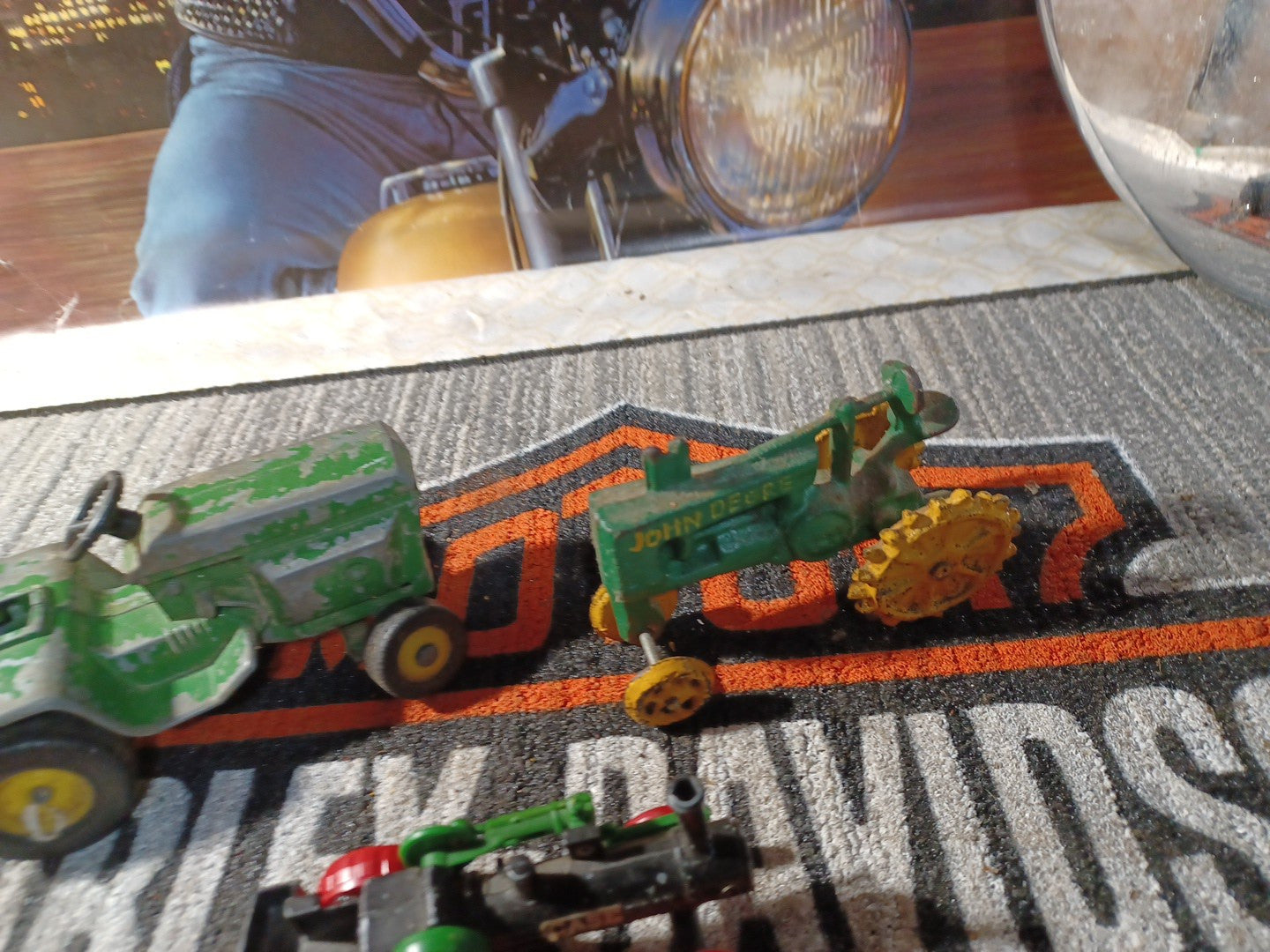 Antique Case Train And John Deere Tracktor Collection Lot