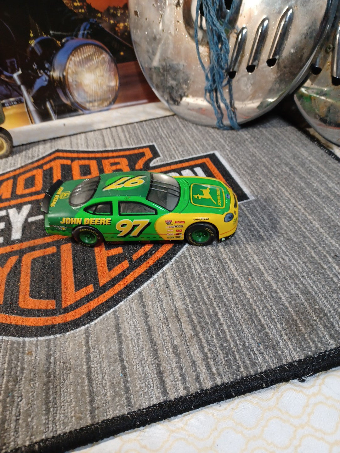 NASCAR Racing Champions Chad Little #97 John Deere 1999 Roush Ford 1/24 Diecast