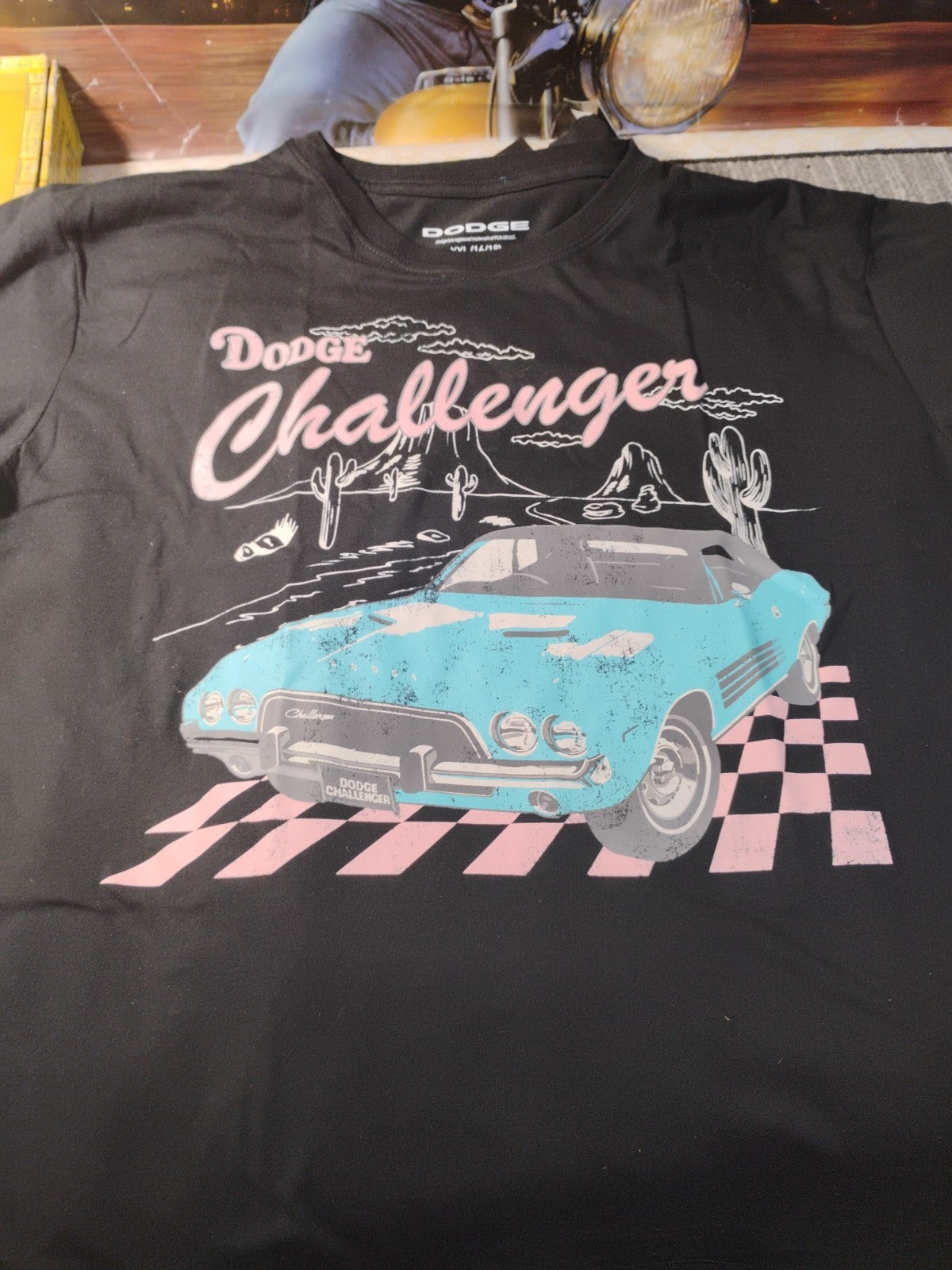 Boys Black Licensed Dodge Challenger T Shirt Size XXL 16/18 New